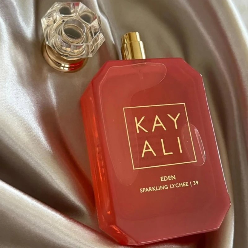 KAYALI 100ml 女性用香水 ロングラスティング オリエンタルフローラルフルーティフレグランス ムスクサンダルウッドのフレッシュウッディでエレガントなノート