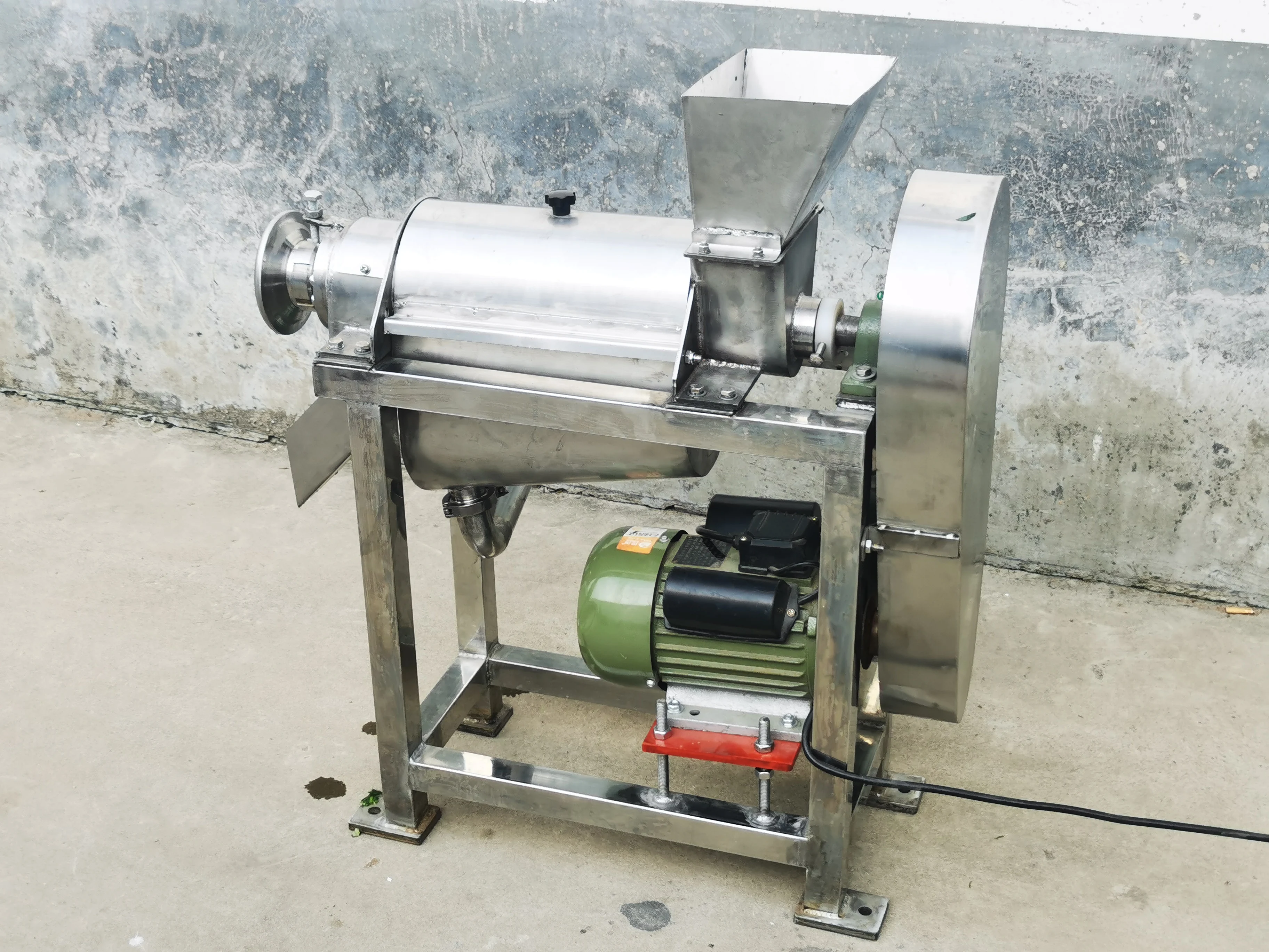 Mesin Ekstraktor Jus Sayur dan Buah Mesin Pembuat Jus Jeruk Komersial