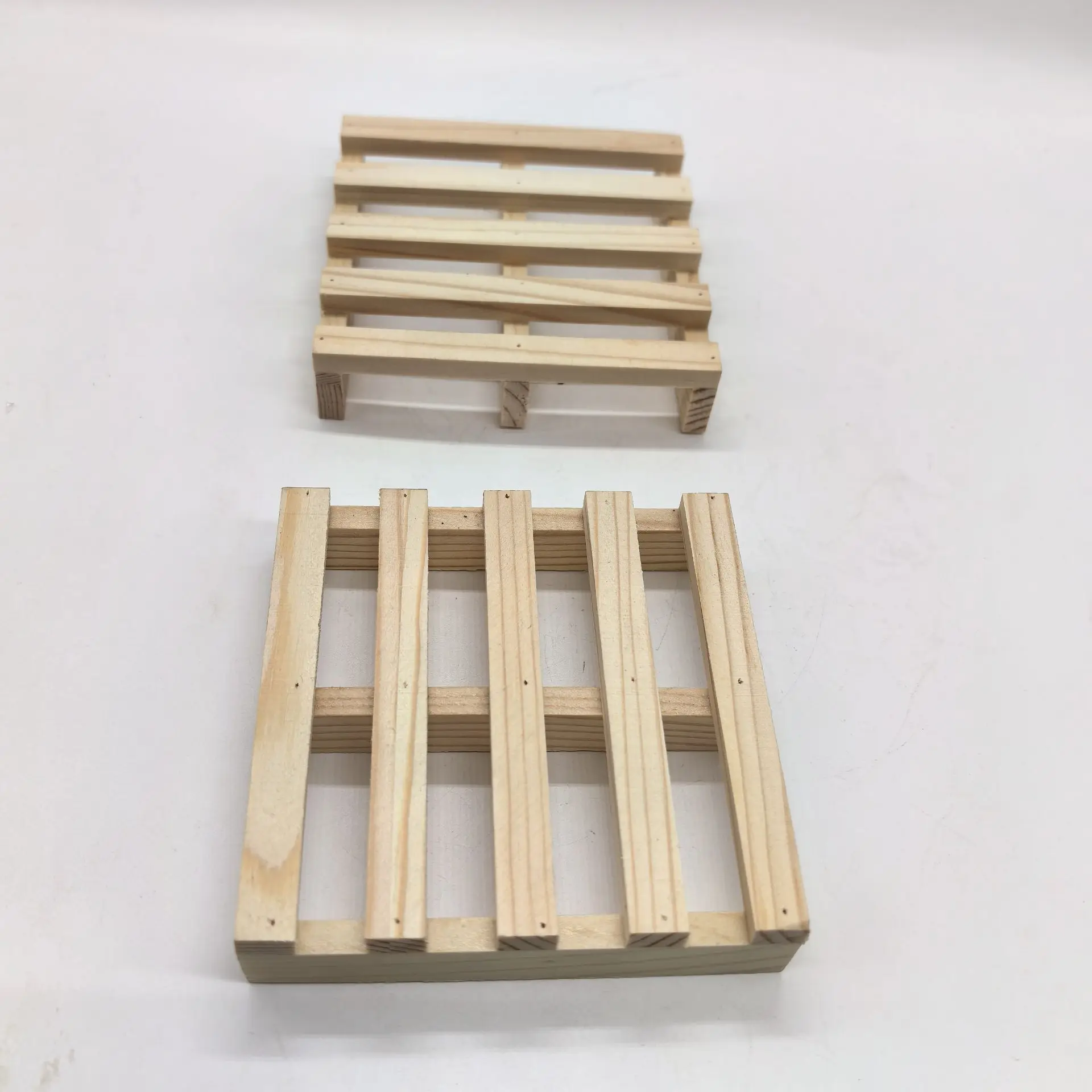 1/14 Engineering Hydraulic Forklift RD-A0002-F Wooden Pallet Transport Wooden Board Rack Tamiya LESU