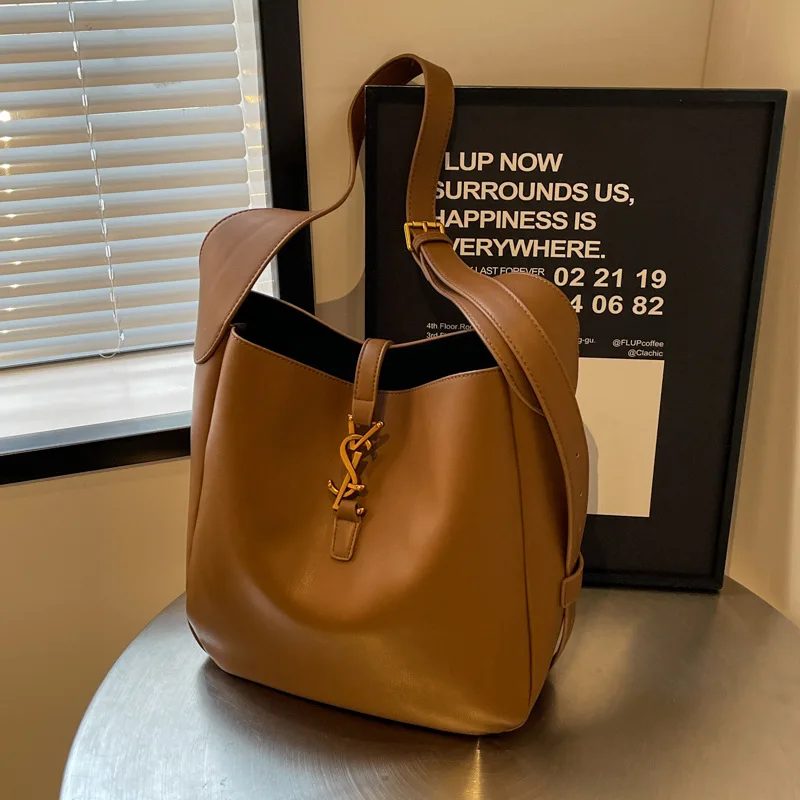 

New Bucket Bag - Premium Crossbody Purse for Women, Spacious Shoulder Bag with Detachable Strap, Office & Casual Multi-Way Wear