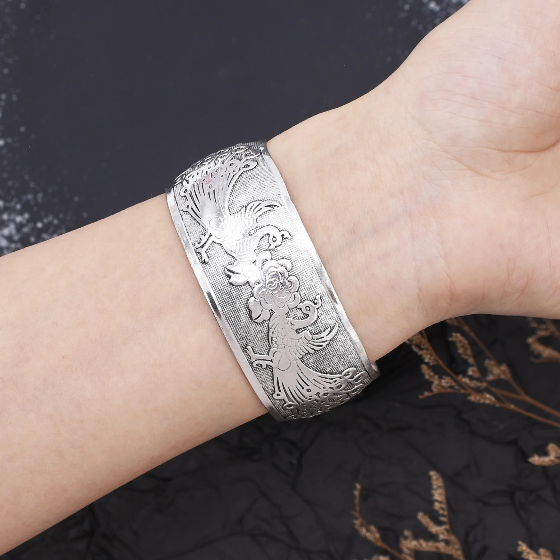 Central Asian ethnic style retro peacock pattern open bracelet fashion Kazakh hand accessories perfect Valentine's Day gift