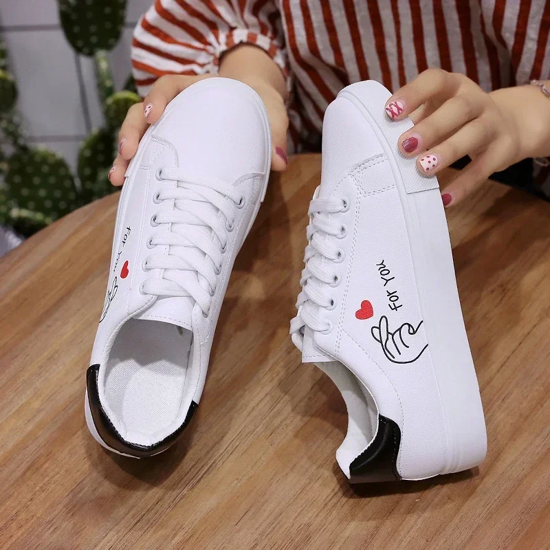 Women's Sneakers Leather Shoes Spring Trend Casual Flats Sneakers Female Fashion Comfort White Vulcanized Platform Shoes Lace-up