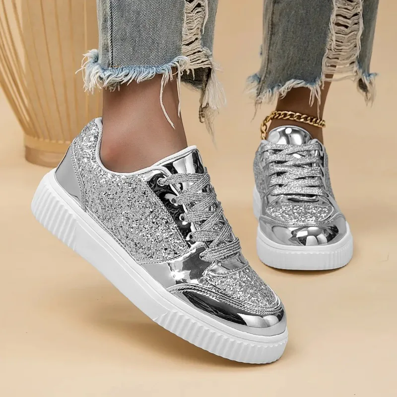 

New Women's Board Shoes Thick Bottom Hiking Leisure Sports Platform Versatile Strap Gold Fashion Stage Shoes Zapatillas Hombre