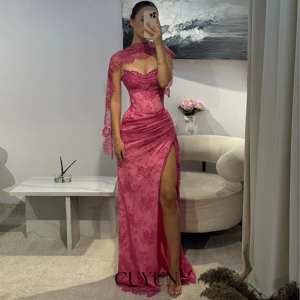 

CUYUN 2025 Luxury Evening Dresses Lace Strapless Side High Slit Prom Gown Saudi Arabia Customized Fuchsia Party Dresses Women