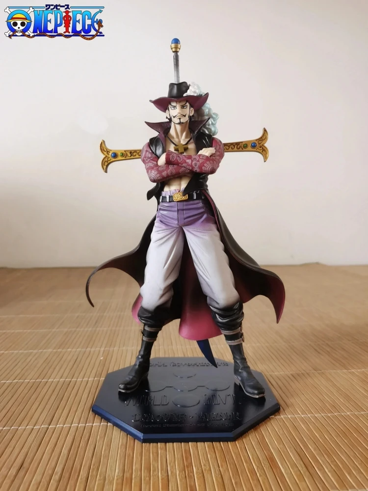 23cm One Piece Dracule Mihawk Action Figure With 2 Heads Deluxe World Government Anime Toy Model Collection Decoration Gifts