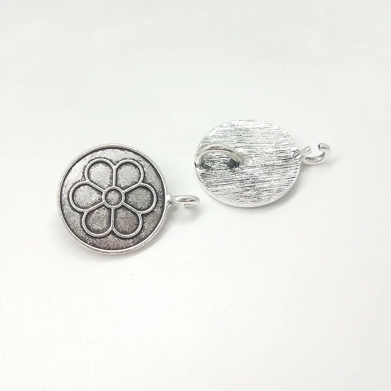 2021 New 30mm 4pieces/bag Zinc Alloy Round Flowers Connectors Clothes Decorative Charms DIY Earring Hair Jewelry Accessories