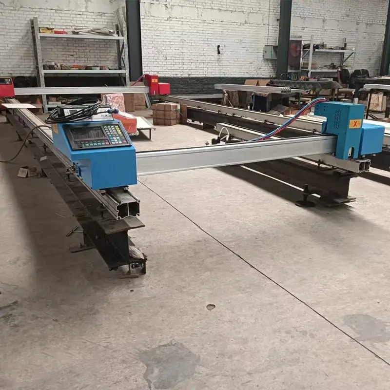 1530 Durable Portable Plasma Cutting Machine 12 mm Max Cutting Thickness 110V/220V  Construction Metal Cutter