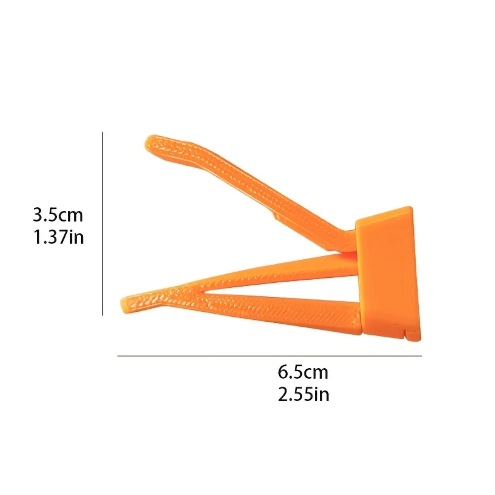 1 plastic mini sunflower seed shell opener, 3D printed sunflower seed shell opener, kitchen gadget. Suitable for gatherings, baking, snacks, and opening sunflower seeds. Convenient and labor-saving. Removable and washable. Creative gadgets
