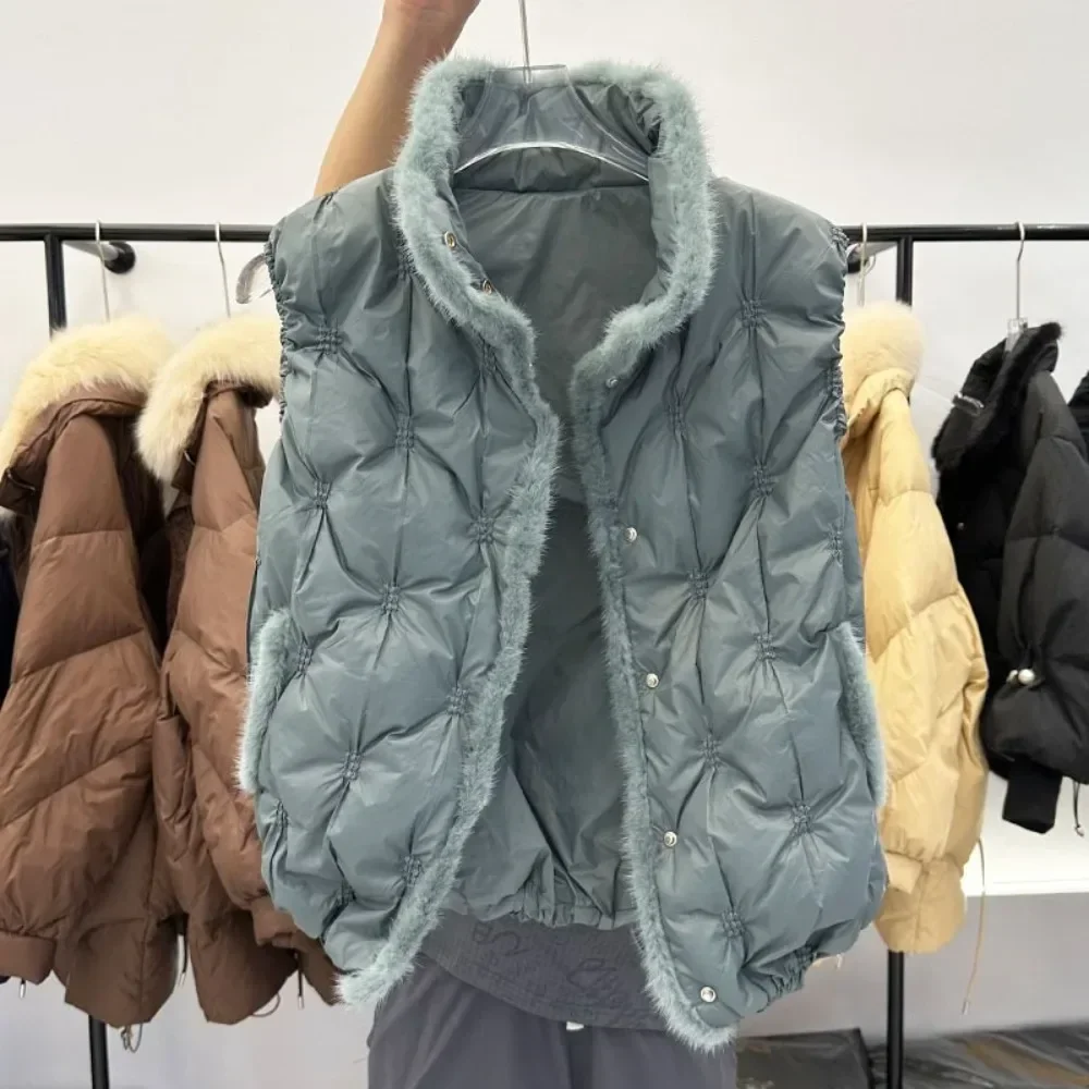 

Women Sleeveless Down Jacket Embroidery Outerwear Winter White Duck Down Coat Real Natural Mink Fur Coat Warm Waistcoat Female
