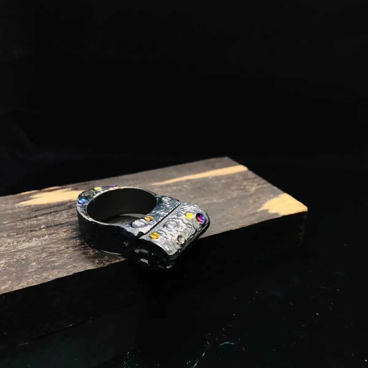 Outdoor Portable EDC Flat Rubber Band Titanium Alloy Quick Insert Frameless Ring Slingshot Tool