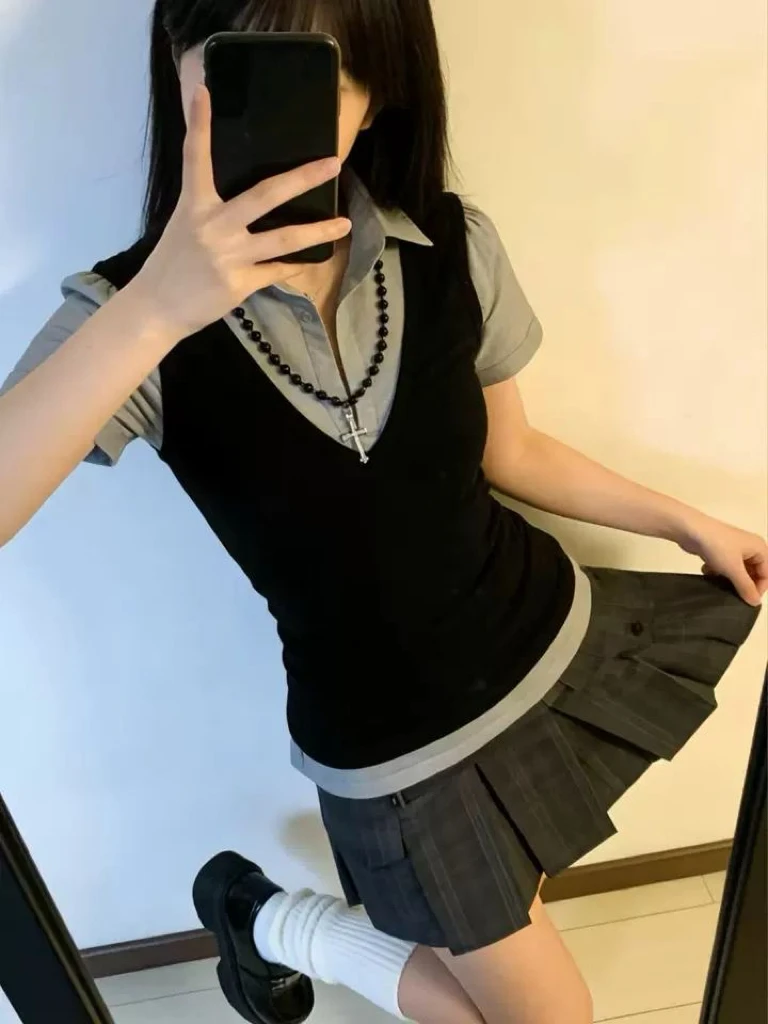 2000s Subculture Design Patchwork Slim T-Shirts Women Harajuku Vintage Fake 2 Piece Blouse Y2k Japan Casual Short Sleeve Tops