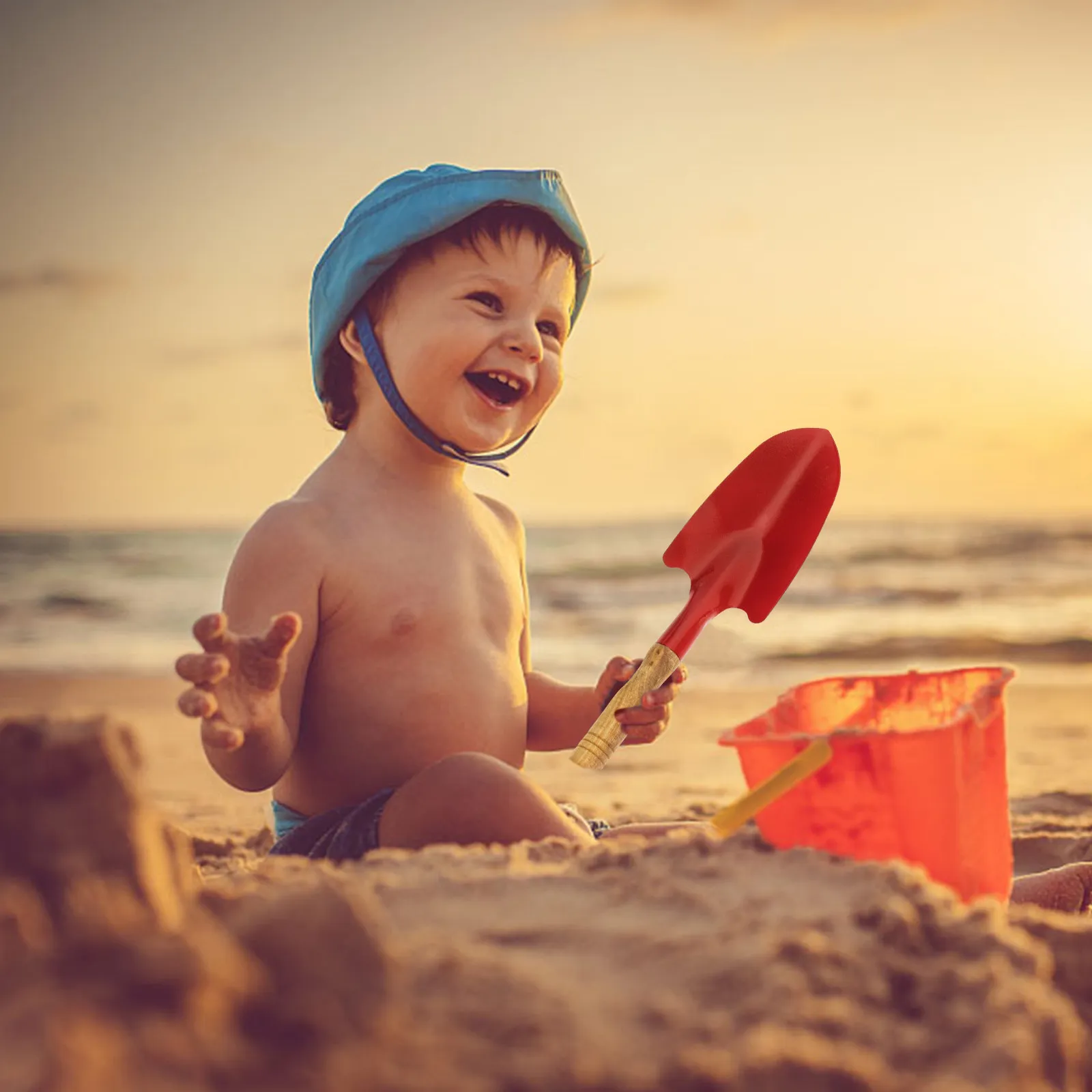 

8Pcs Children Sand Shovel Set Light Texture Strong Build Ideal for Beach Snow Play Promotes Hand-Eye Coordination Fun Gift