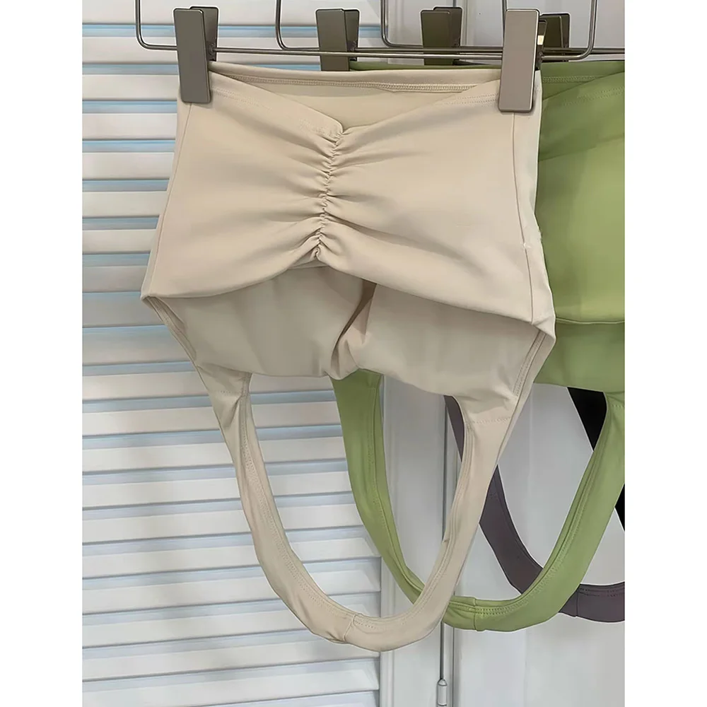 Thumbnail 2 - #6 Trending Sports Bras Right Now