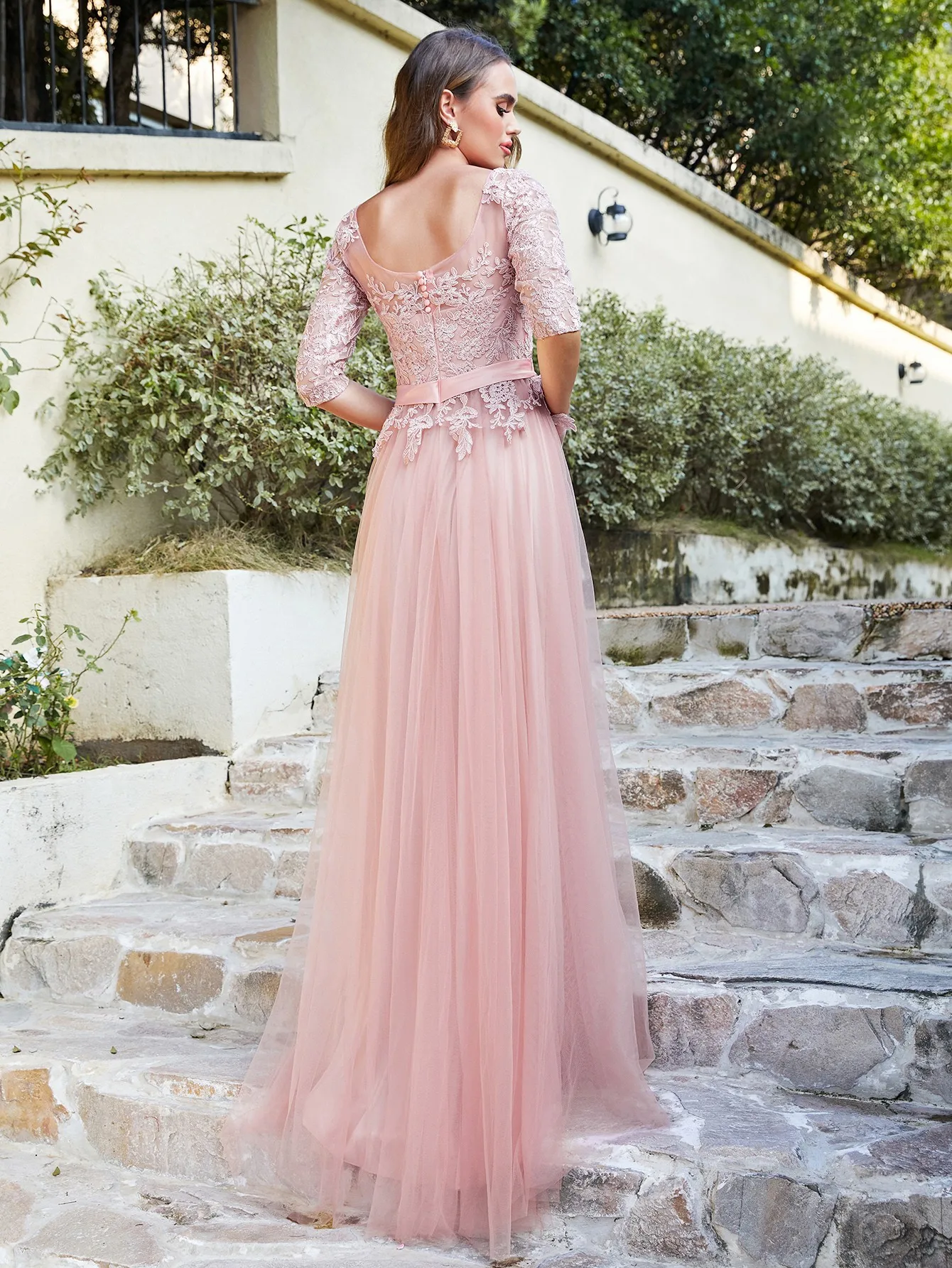 Elegant Nude Pink Tulle Long Bridesmaid Dresses Half Sleeve Lace Applique A Line High Split Maxi Wedding Guest Party Gowns Women