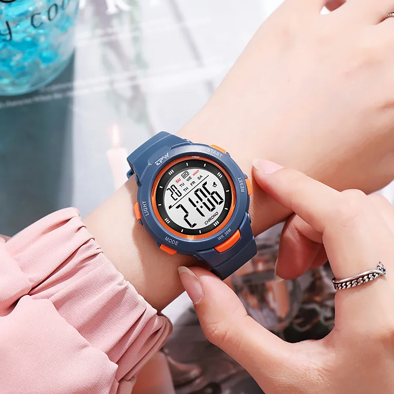 Cute Student Couple Girl Watches Multi -functional Waterproof Cold Light Women's Digital Kids Children Electronic Clock