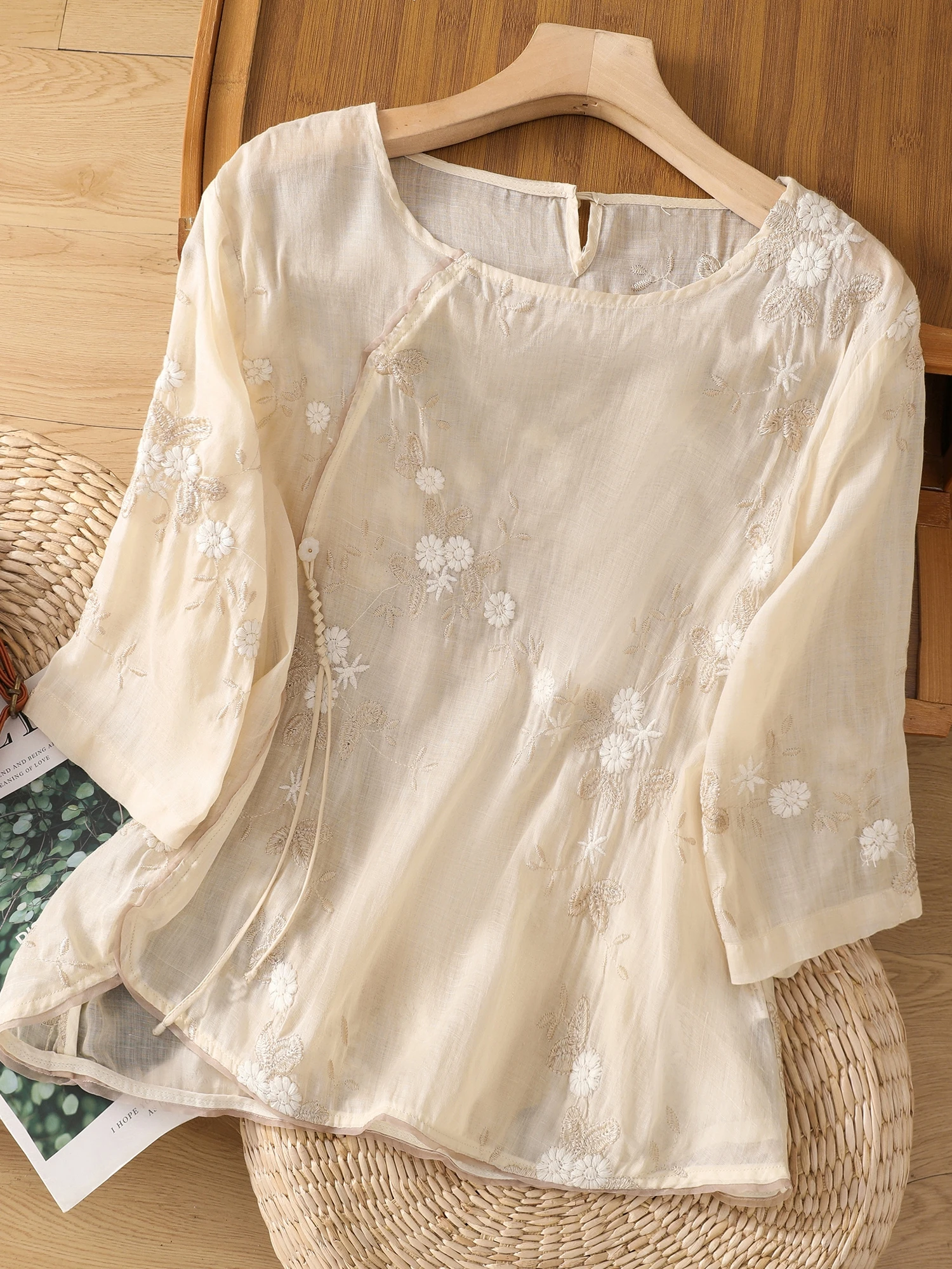 

Retro Sle Women's Cotton Linen irt Embroidered Loose Slimming Top Faionable Summer Sun Protection Casual Wear