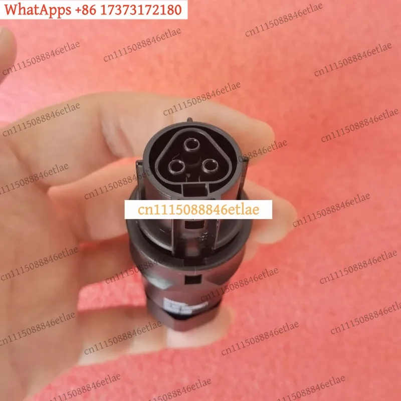 Single Phase AC Terminal Connector 40A for Photovoltaic Power Generation Inverter, PV System Wiring Adapter