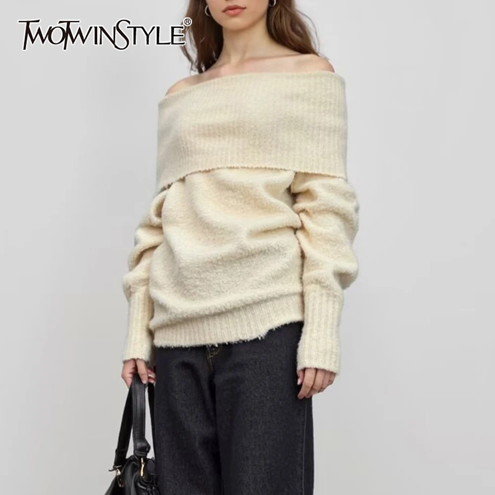 TWOTWINSTYLE Solide Einfache Gestrickte Pullover für Frauen Slash Neck Langarm Schlank Sexy Temperament Pullover Weibliche Winter Kleidung