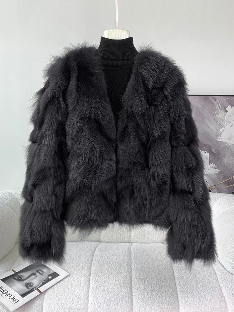 سترة قصيرة من قطعة واحدة من فراء الثعلب العصري الجديد برقبة على شكل حرف V للنساء