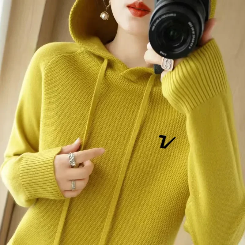 Autumn Golf Wear Women\'s 2024 New Korean Golf Knitted Fashion Hooded Windproof Knitted Shirt Women\'s Golf Wear Luxury Golf Sweat