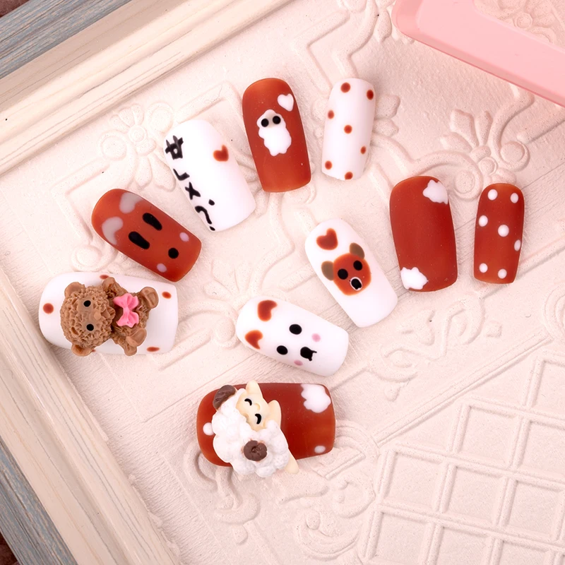 Cartoon Cute Sheep Short False Gel Nails Tips Press on Nails Handmade Reusable Artificial Short Fake Nails With Glue Accessories