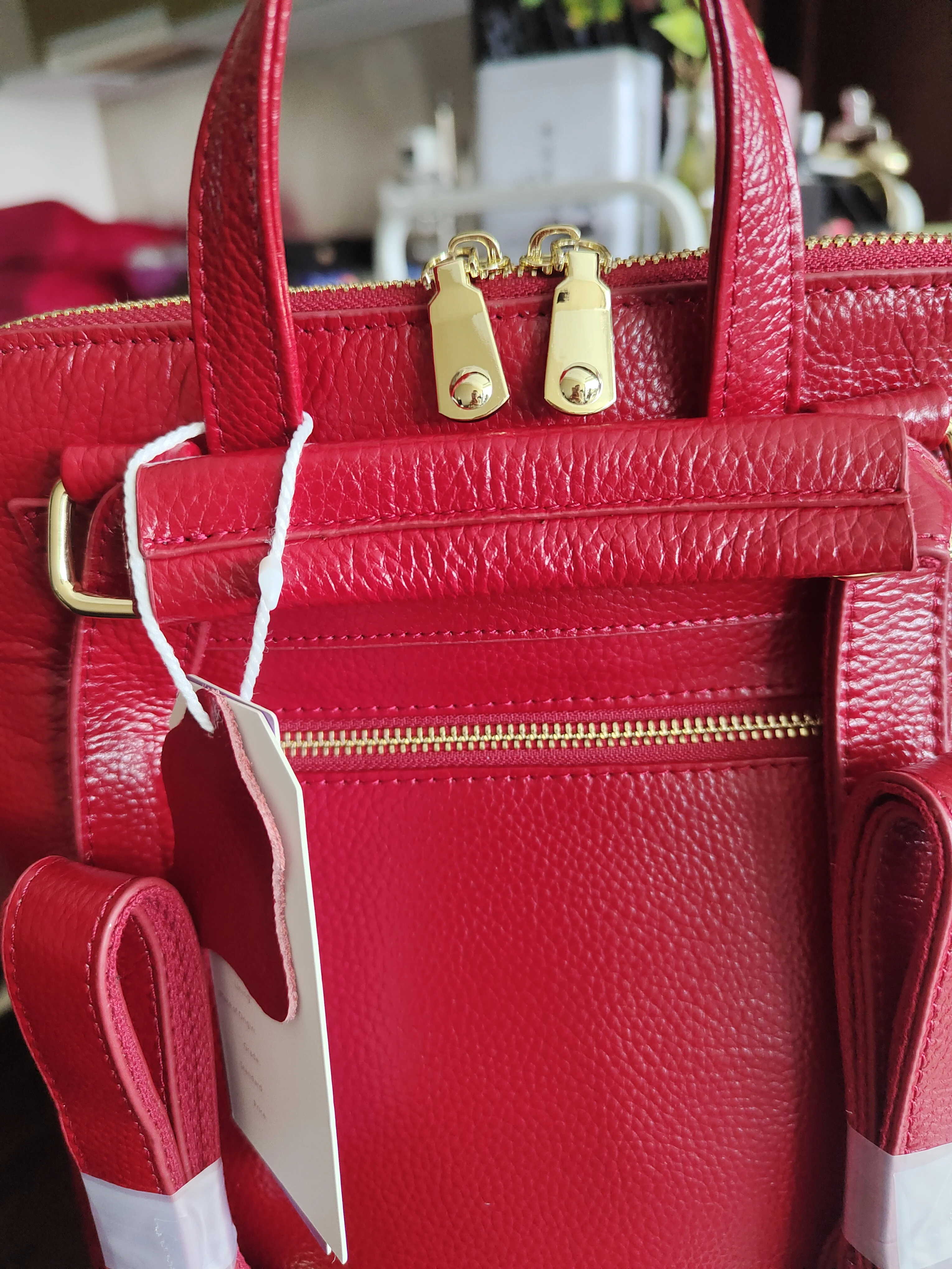 Zency 100 % echtes Leder, reinweißer Rucksack, Damen-Rucksack mit Krokodilmuster, passend für A4-Magazin-Laptops – Detail 10