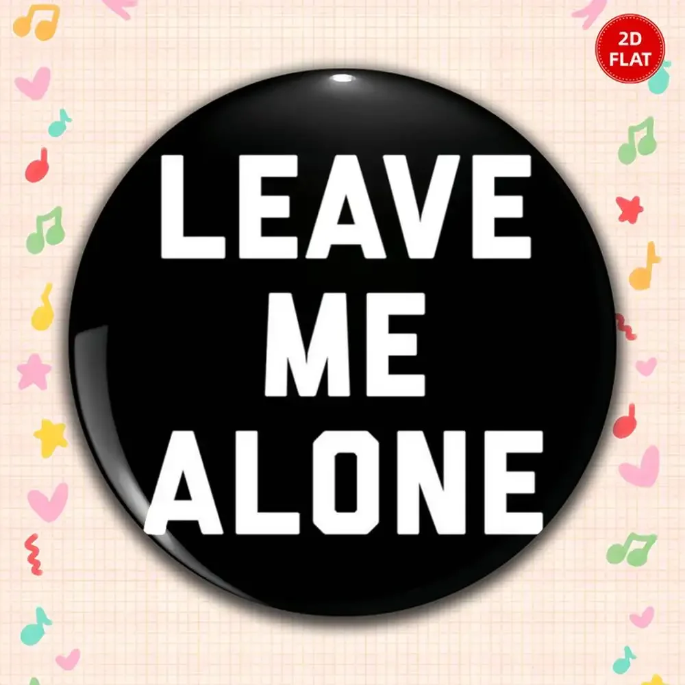 2026 New Style Classic Style 2D FLAT Round Anime Plastic Brooch Pin Unisex Squishy Lapel Badge Fun Gift For Friends Family