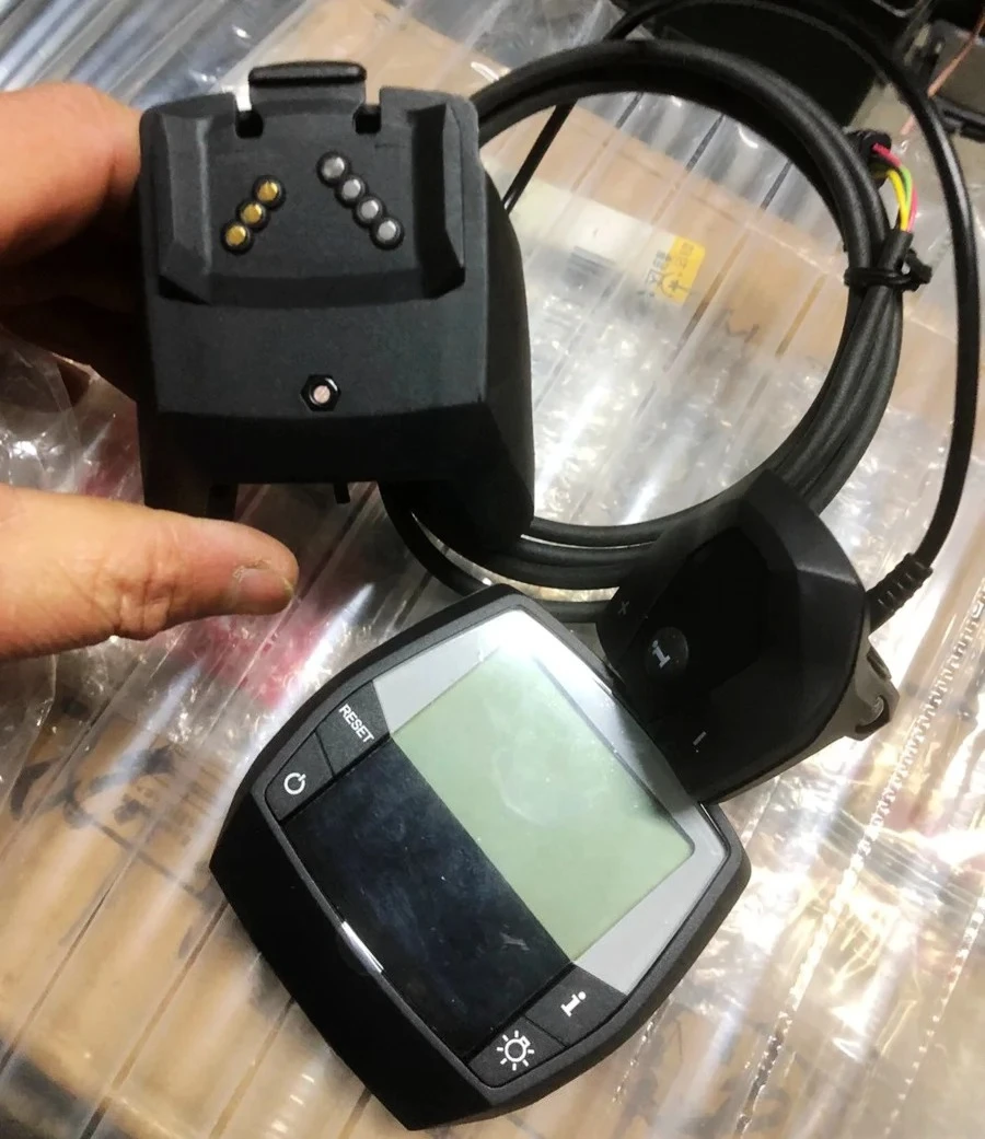 

Purion Electric Bike Display Digital Derailleurs For Ebike System Active Line Cargo Performance Line Control button