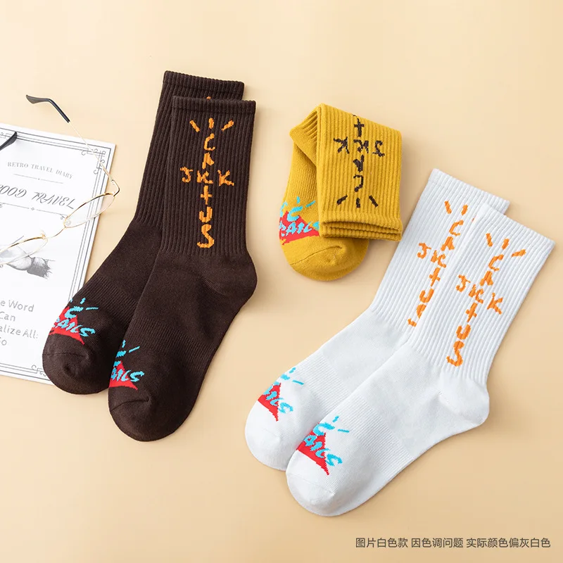 Couple color cotton socks New fashion for men and women Harajuku hip-hop skateboard Funny happy letter tube