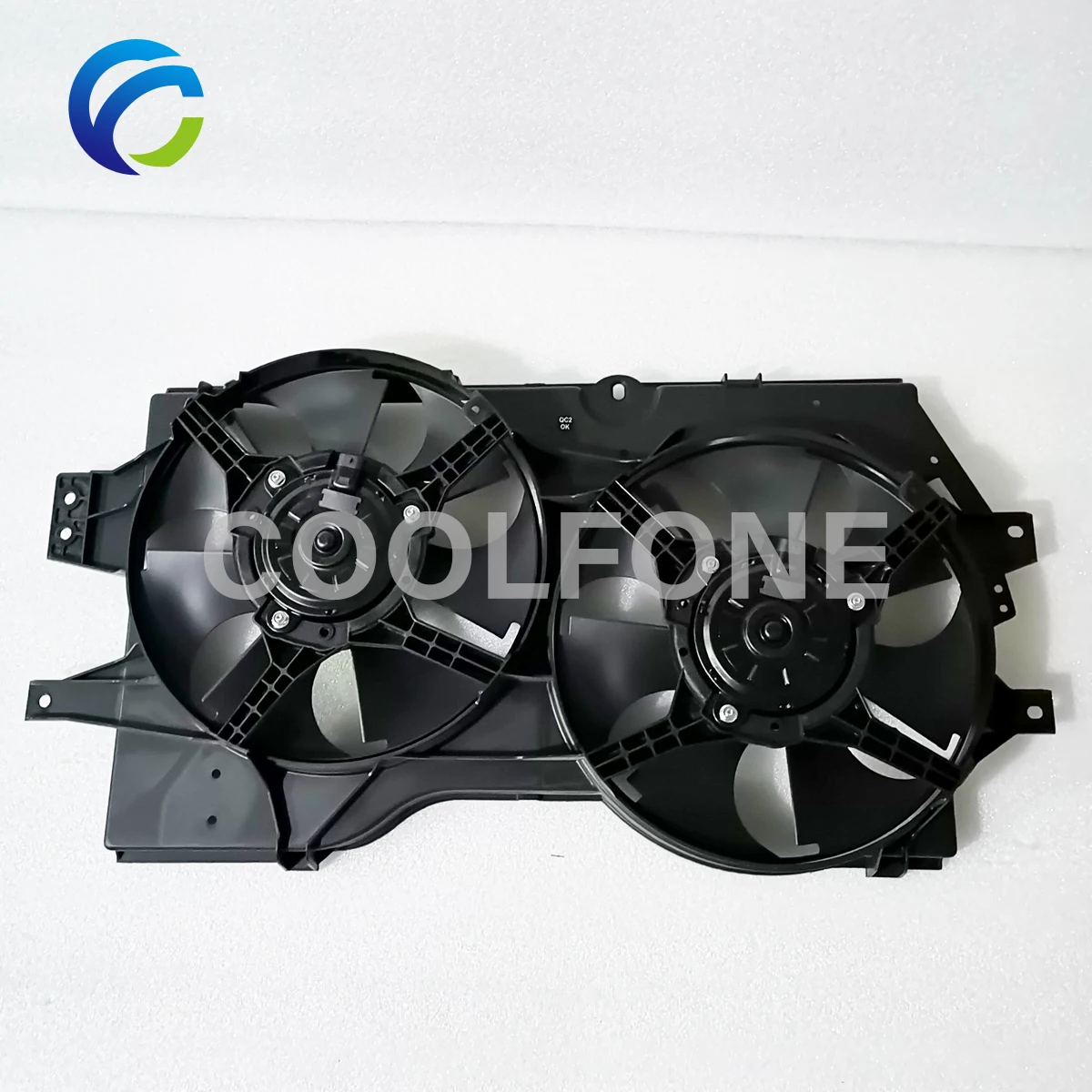 Electric Cooling Radiator Fan Assembly for CHRYSLER TOWN COUNTRY VOYAGER DODGE CARAVAN 4682593 4682624AB 29439466 CH3115104