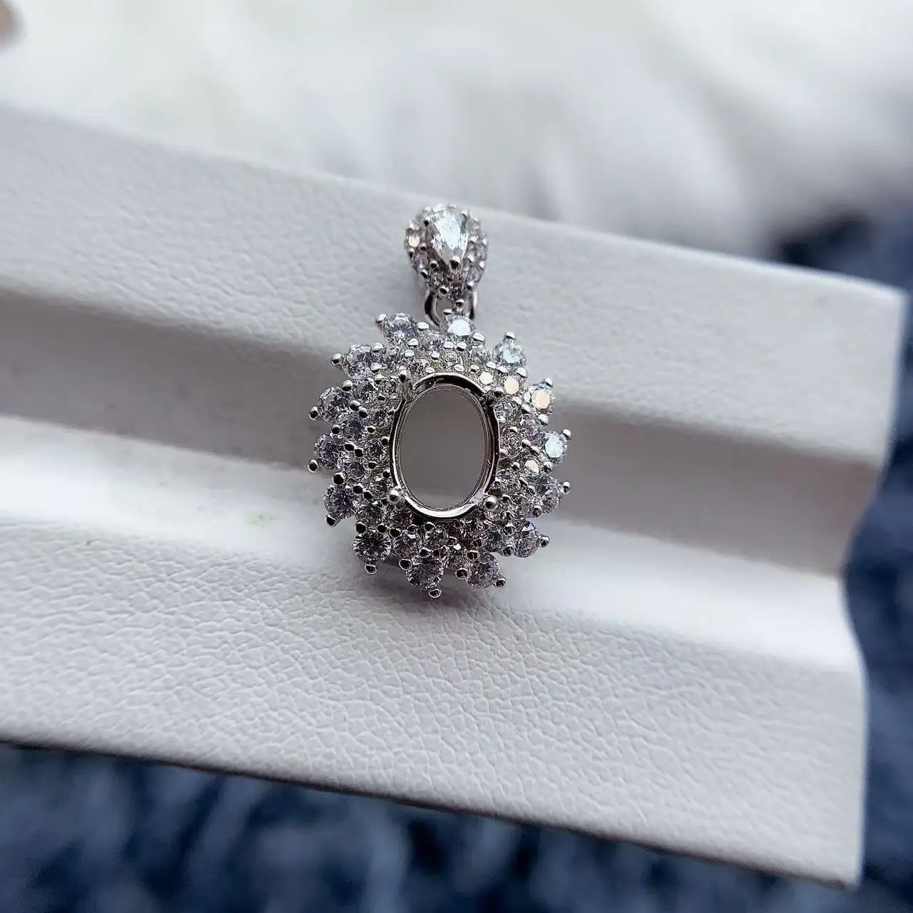 

MeiBaPJ инкрустация 6*8 мм овальный камень S925 стерлингового серебра DIY кулон установка женский подарок изысканная мода Шарм свадебные украшения оптовик