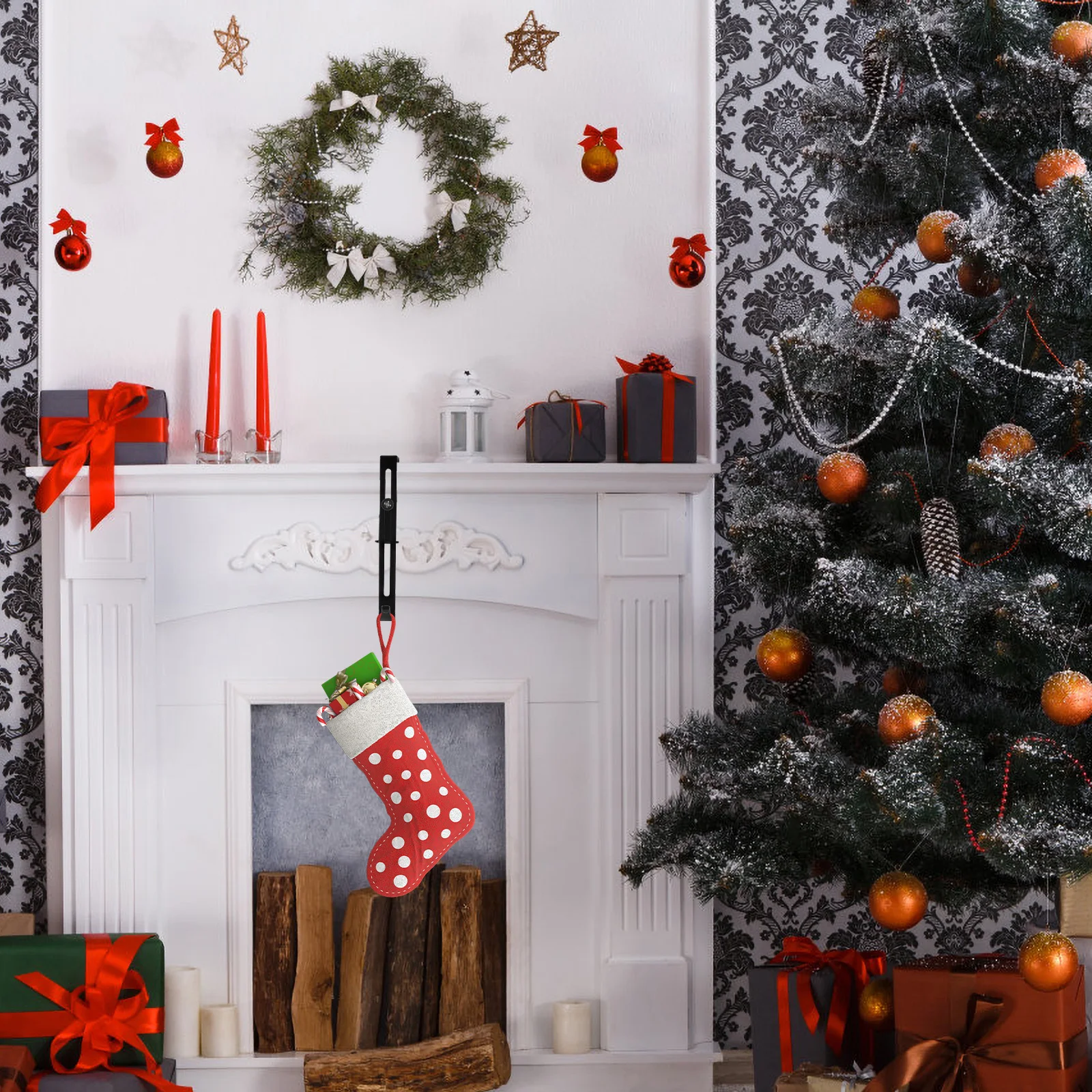 

2Pcs Christmas Stocking Holders No Slip Mantel Hooks Xmas Decoration Hangers Christmas Stocking Holder