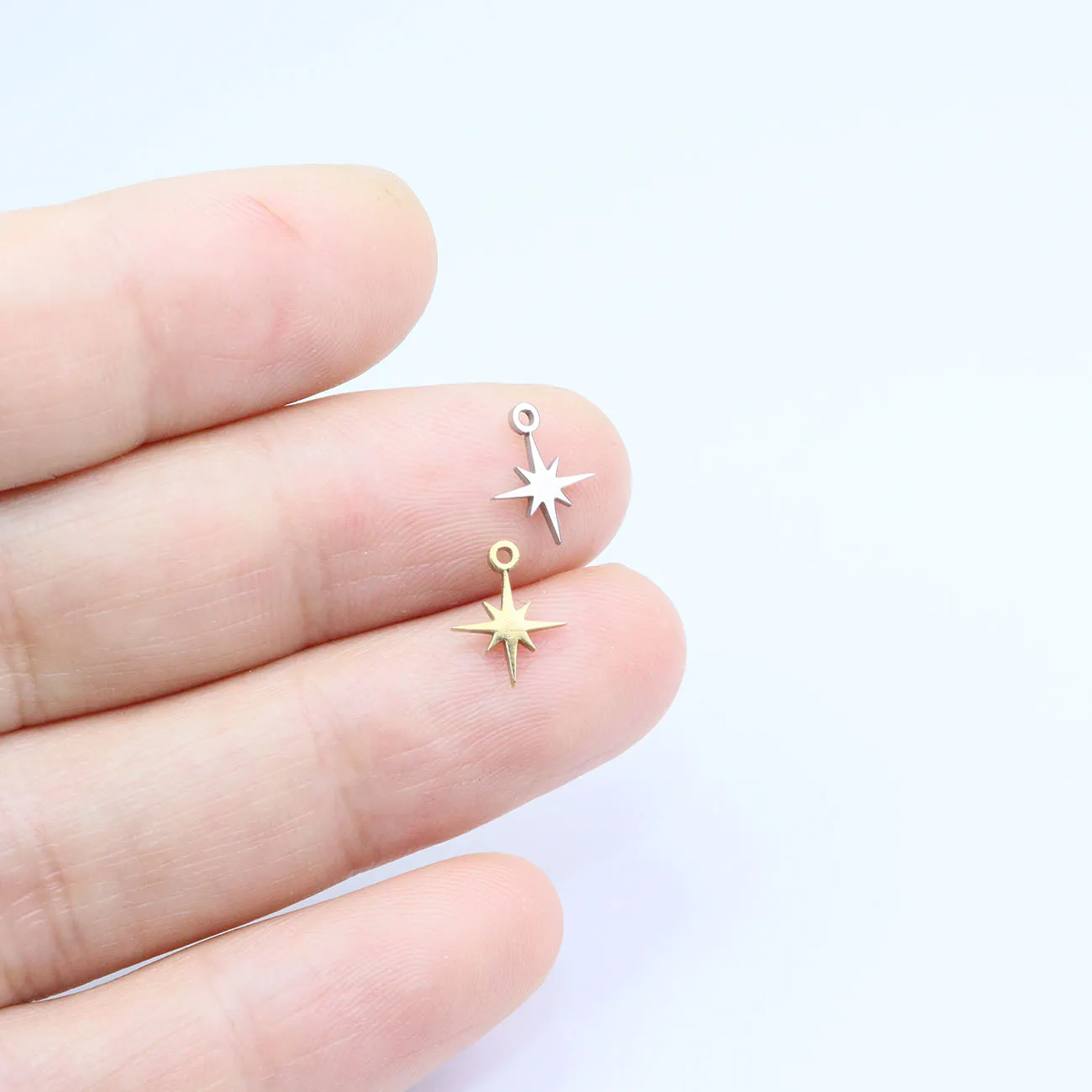 10 Stück Edelstahl glänzend Mini Stern Mond Charms Anhänger DIY Handwerk wasserdicht Damen Modeschmuck Zubehör – Detail 12