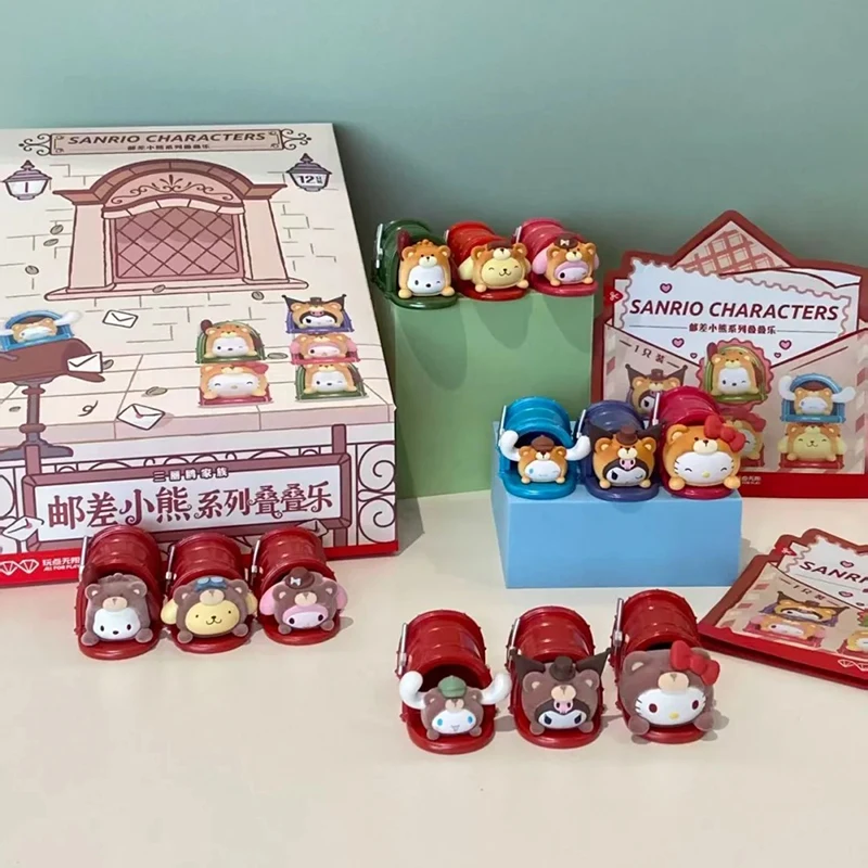 سانريو فاميلي ساعي البريد الدب صندوق أعمى قابل للتكديس لعبة قابلة للجمع مصنوعة يدويًا هدية زينة عيد الميلاد العصرية لجميع الأعمار