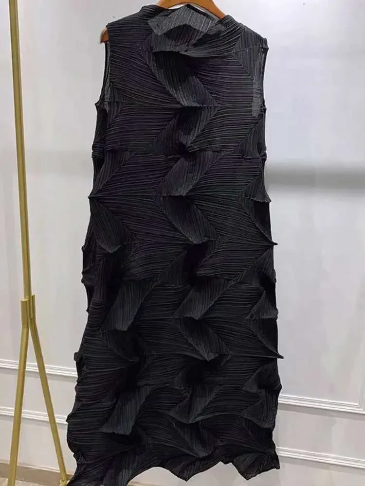 

Round Neck Solid Colour Irregular Women's Elegant Clothing 2025 Summer New Miyake Pleated Sleeveless Dress Women's Loose