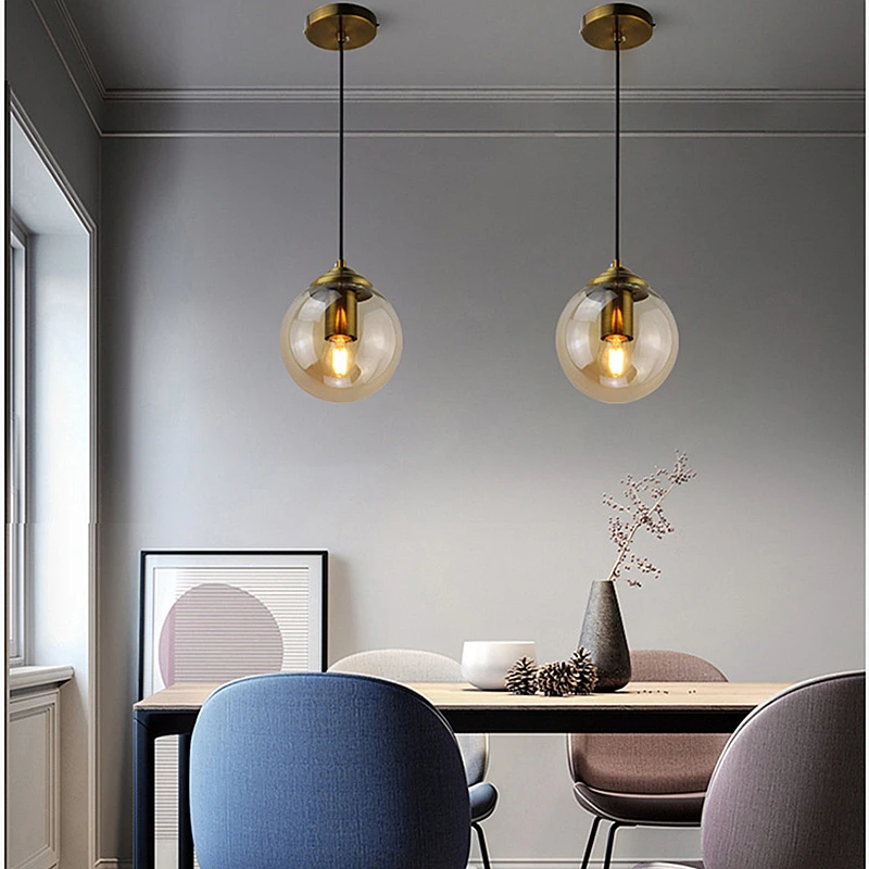 Żyrandol w stylu nordyckim nowoczesny kreatywny szklany wisiorek światło salon restauracja nocna wystrój wnętrz lampa wisząca LED