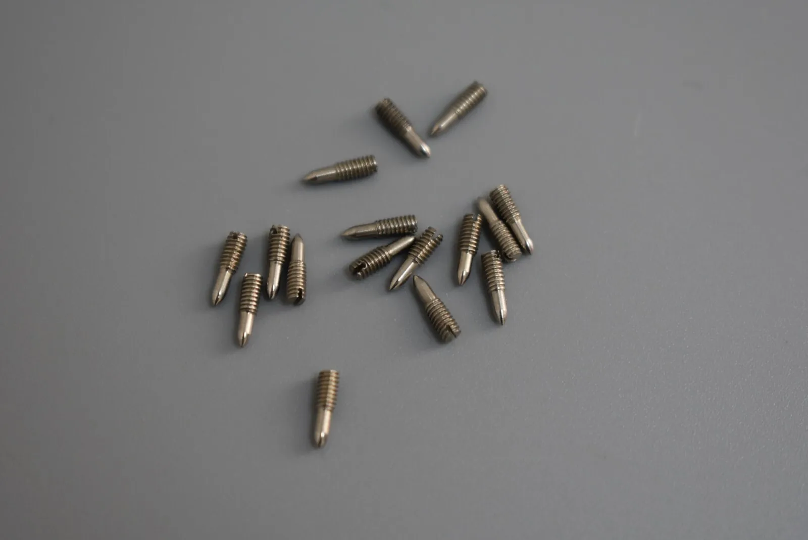 

50 шт. винты для кларнета, удерживающие ключи, детали для ремонта винтов, аксессуары для инструментов