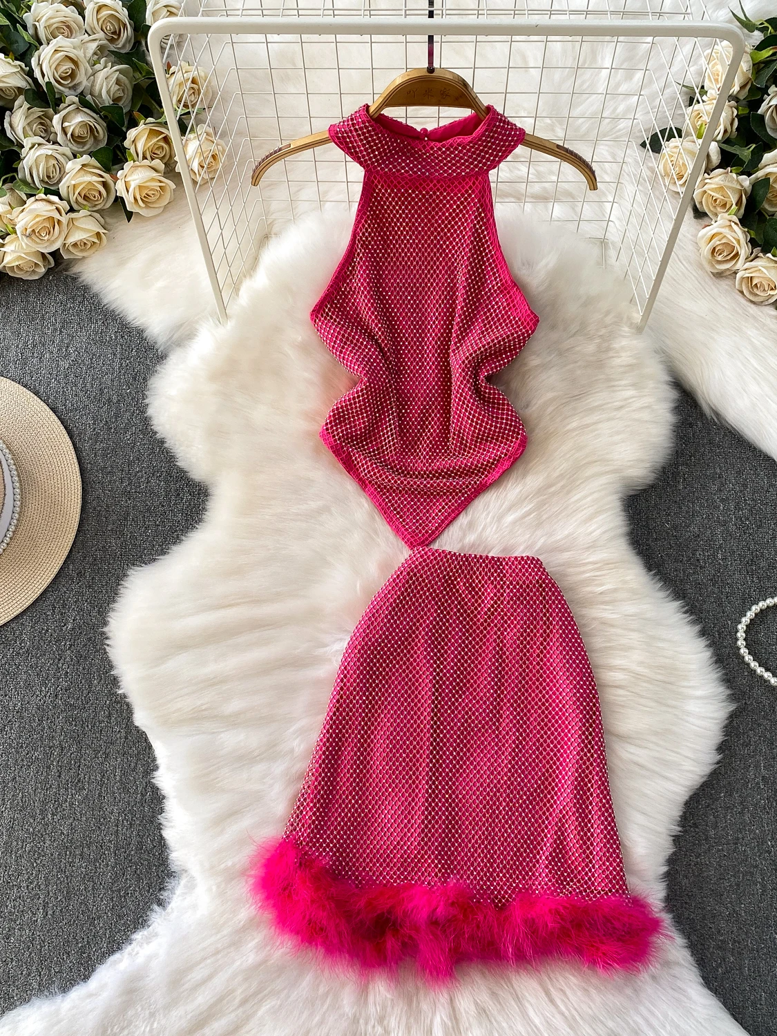 

Ele ort Skirt Set with Ne Hanging Rhinestone Vest And Ostrich Feather Splicing Irregular Luxury Faion Women's Ensemble