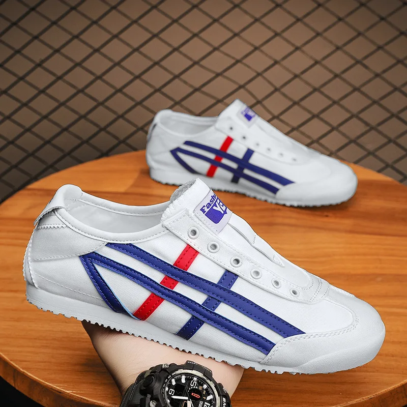 

Outdoor Casual Shoes 2025 New Summer Autumn Leather Shoes Breathable Comfortable Flat Low Top Thin Sole Couple Style