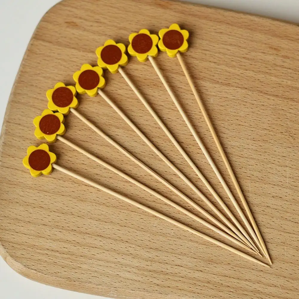 Snack Skewers 100pcs Disposable Bamboo Fruit Sticks Flower Top Cocktail Toothpicks Food Picks for Appetizers Party Decor Candied