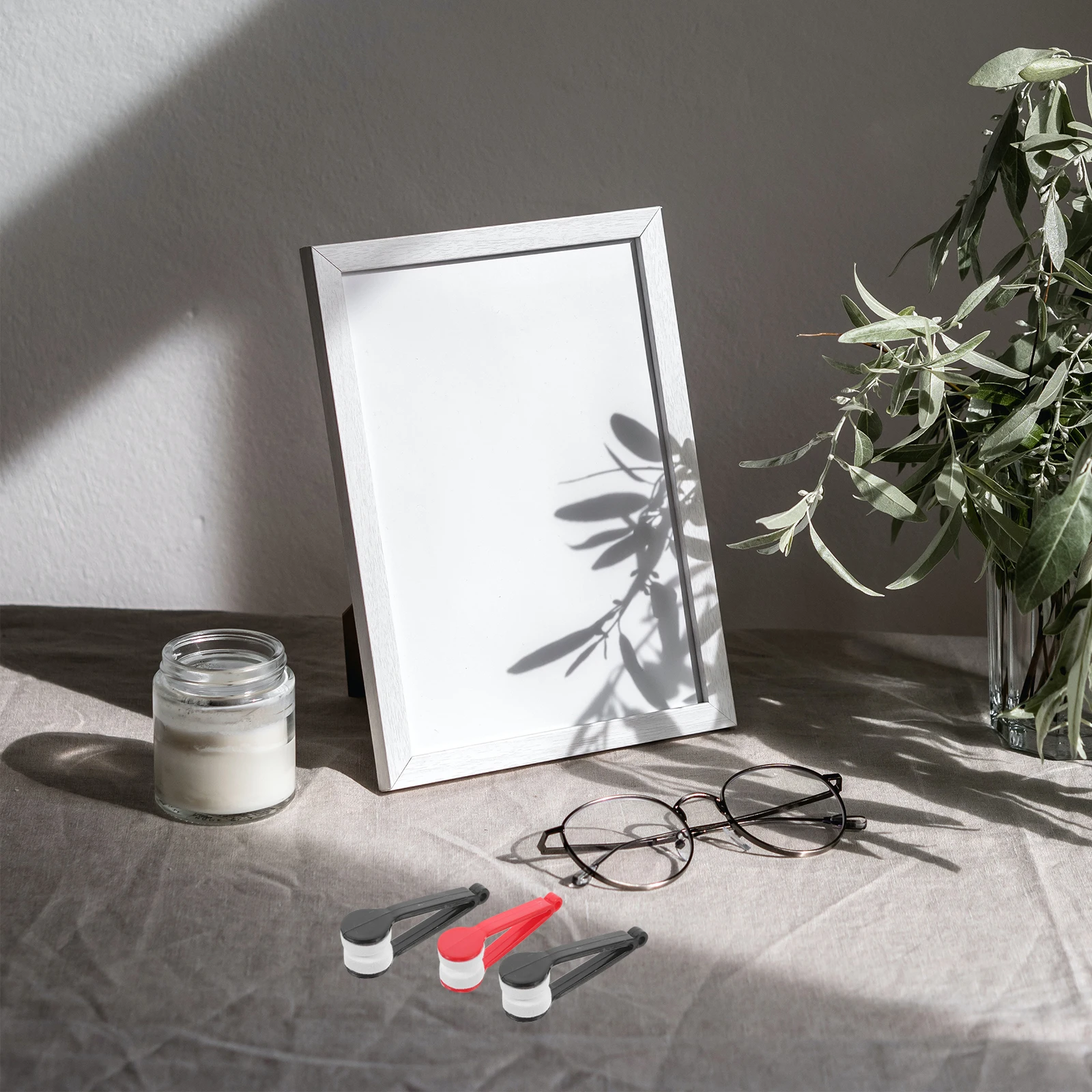 

12 Pcs Glasses Cleaning Clip Lens Scratch Remover Eyeglass Brush Soft Material Portable Efficient Travel Kit Sunglasses Blue