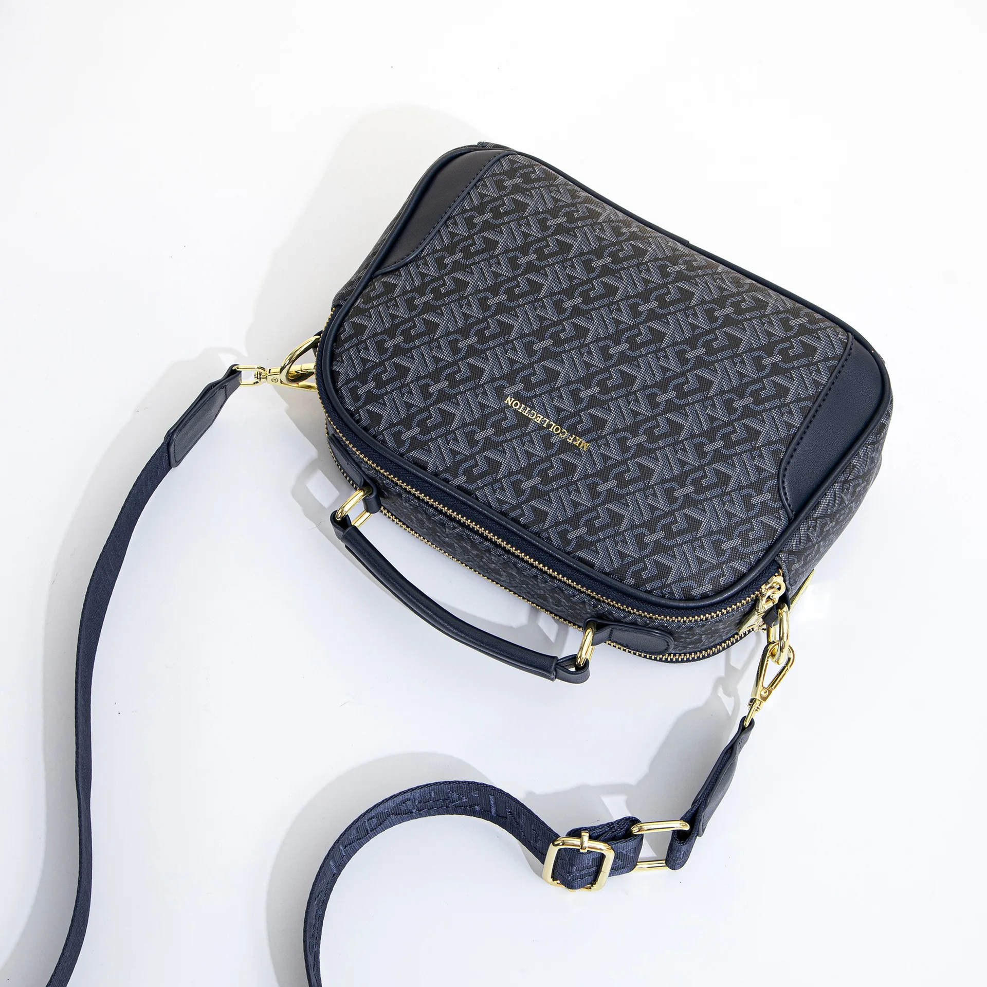 Borsa Vintage Monogram a Cupol - Leatherwork Letters recensione e prezzo