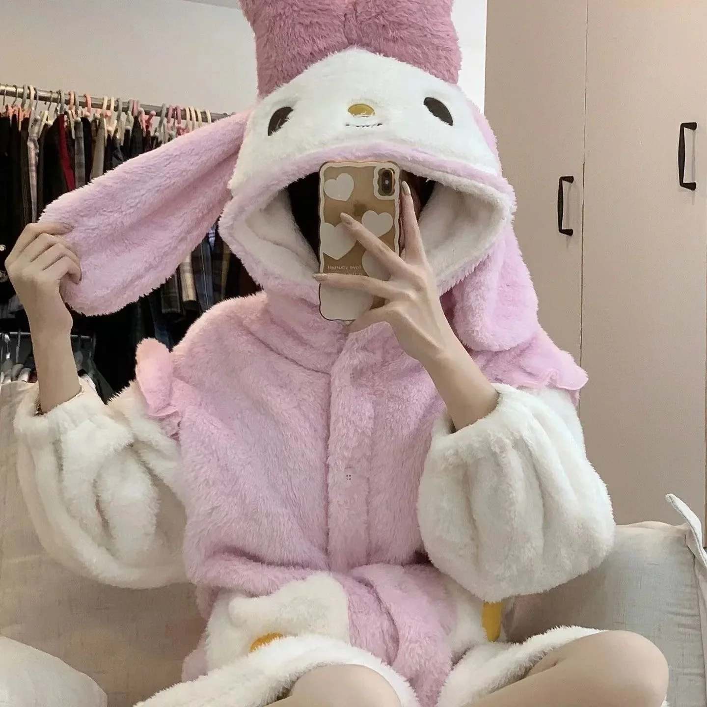 Sanrio Anime Hello Kitty Coral Velvet Pajamas Autumn and Winter Warm Suit Home Warm and Comfortable Velvet Thickened Pajamas