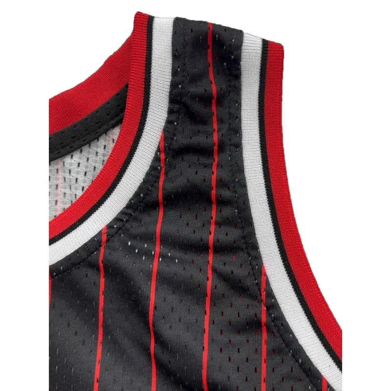 Thumbnail 3 - #26 Latest Basketball Uniforms Updates