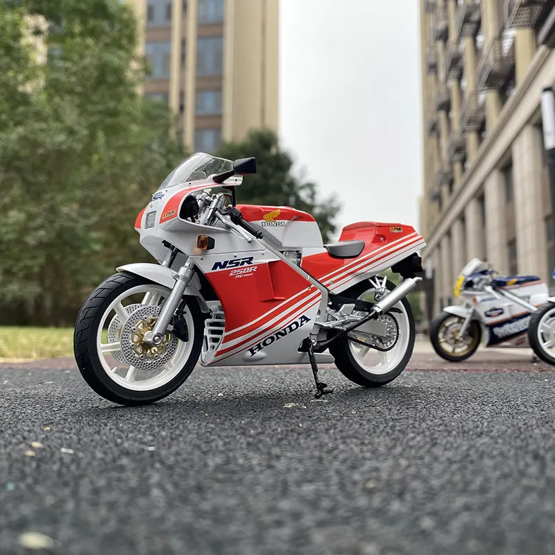 Aoshima 1:12 Honda NSR 250R SP R4 Rothmans MC18 Model Motocykla z Odlewu, Kolekcjonerski Model Samochodu