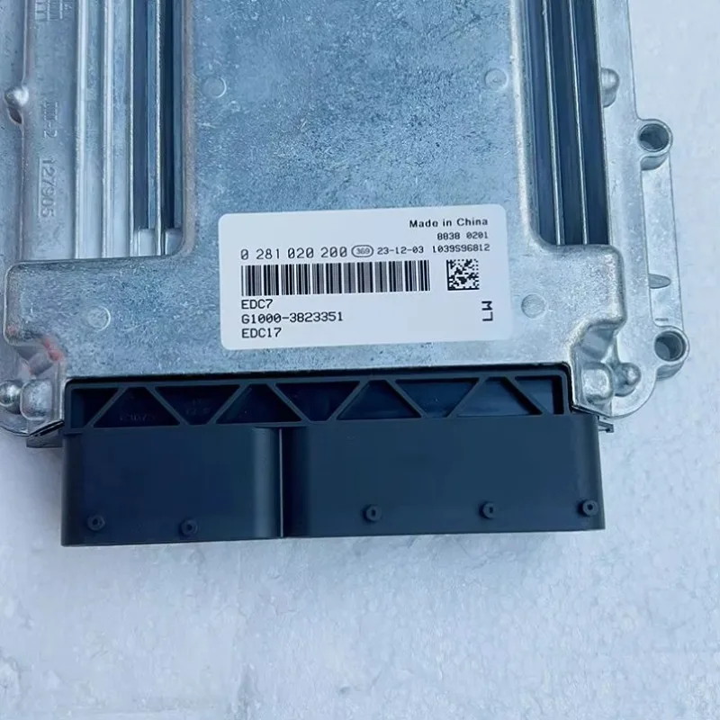 

0281020200 For Yuchai Weichai Engine ECU Circuit Computer Board EDC17 Diesel Engine