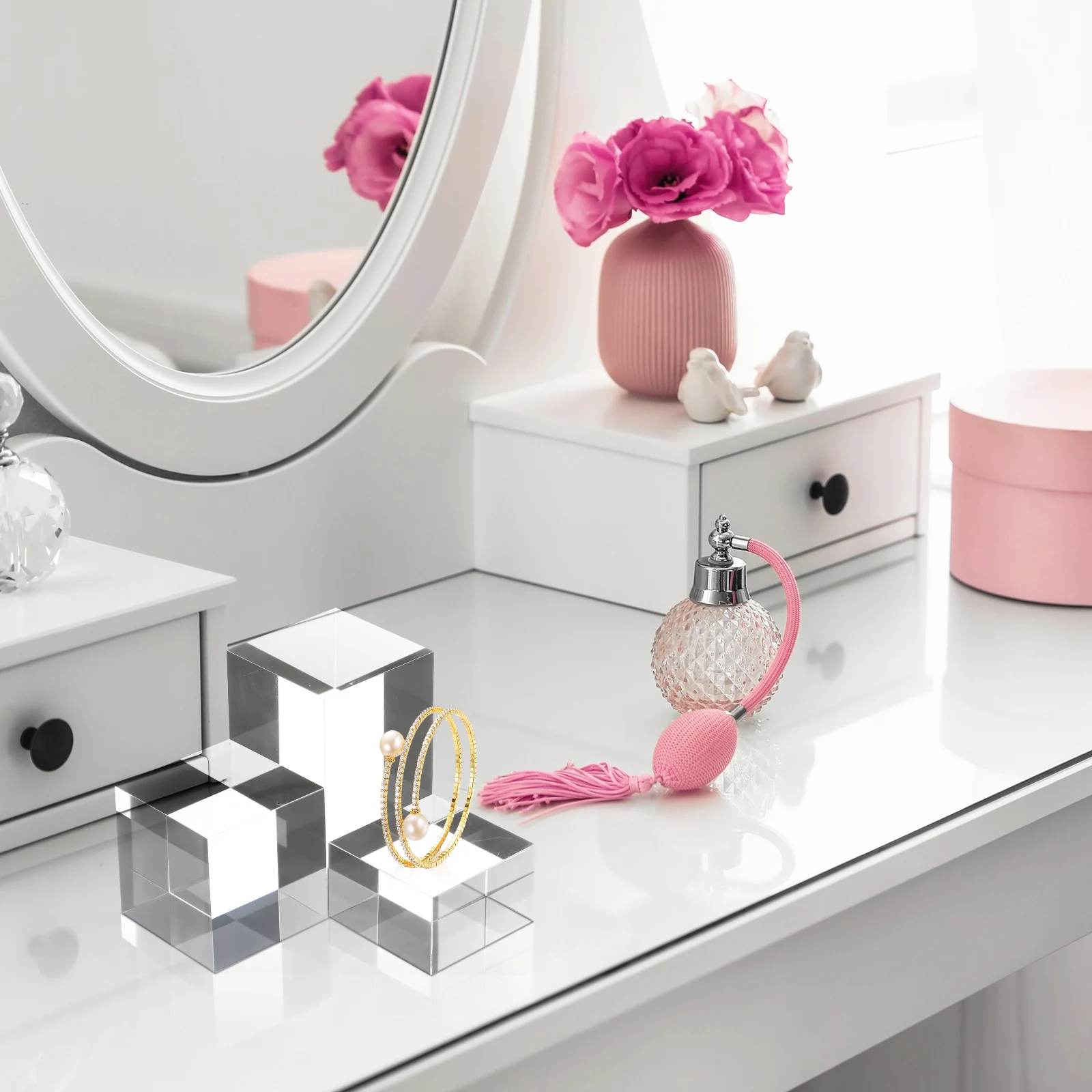 

3Pcs Acrylic Blocks Clear Display Riser Cubes Jewelry Holder Base Acrylic Cube Risers for Bracelet Rings Crafts