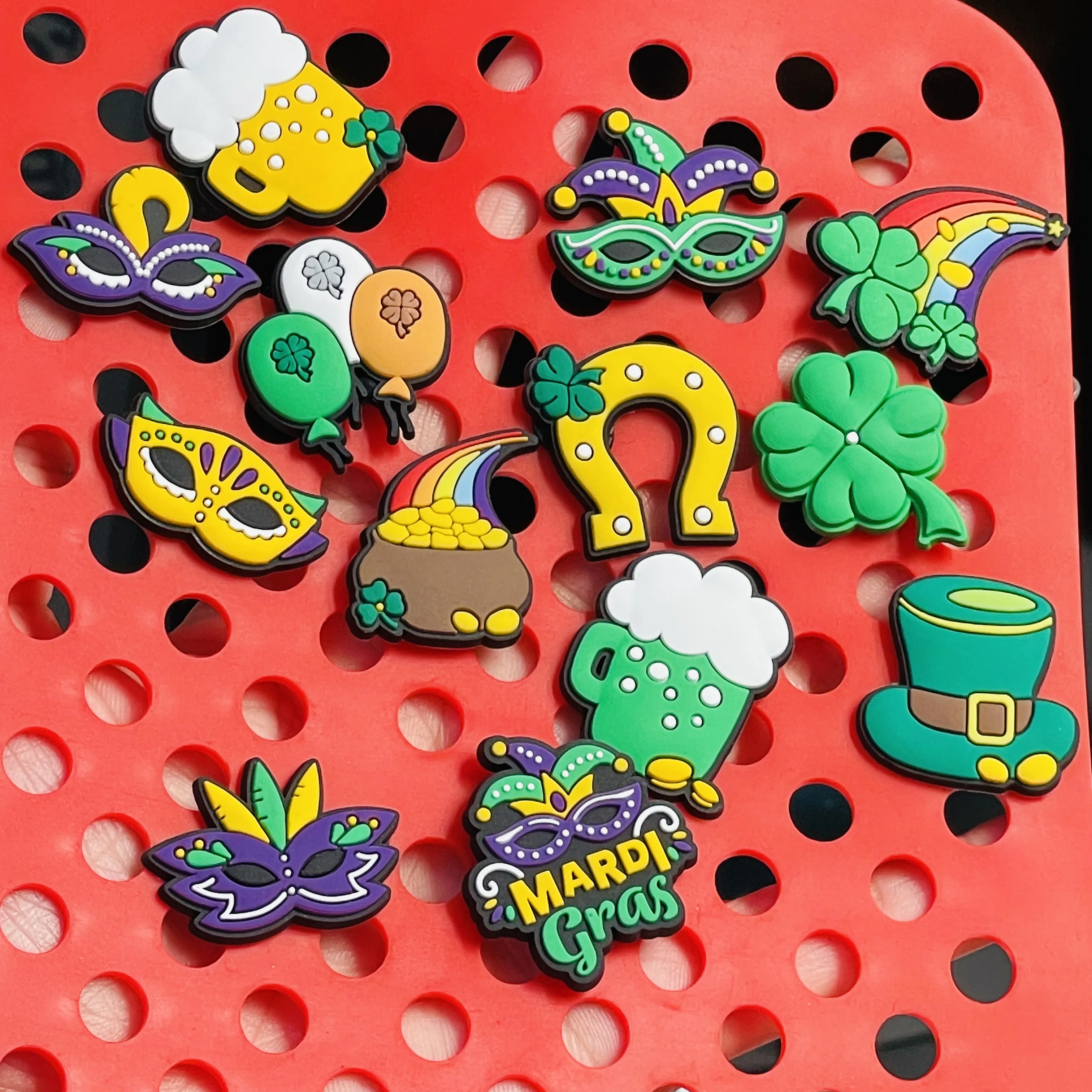 13-30Pcs Happy Mardi Gras Drum Hat PVC Shoes Button Charms Woman Man Sandals Accessories DIY Party Present