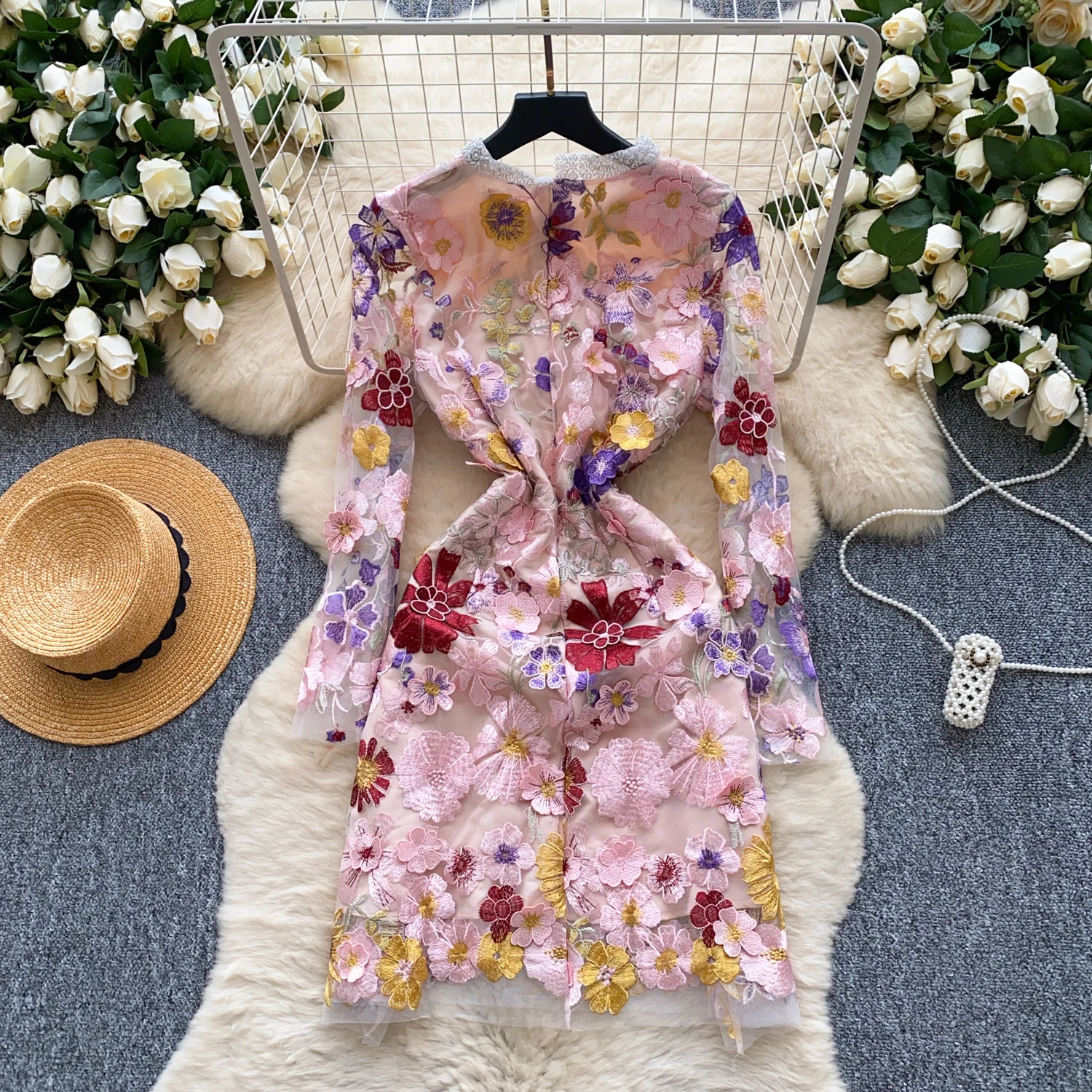 シックなヴィンテージ O ネックスリム刺繍エレガントな妖精韓国ファッション自由奔放に生きるサンドレス女性服ミニドレス