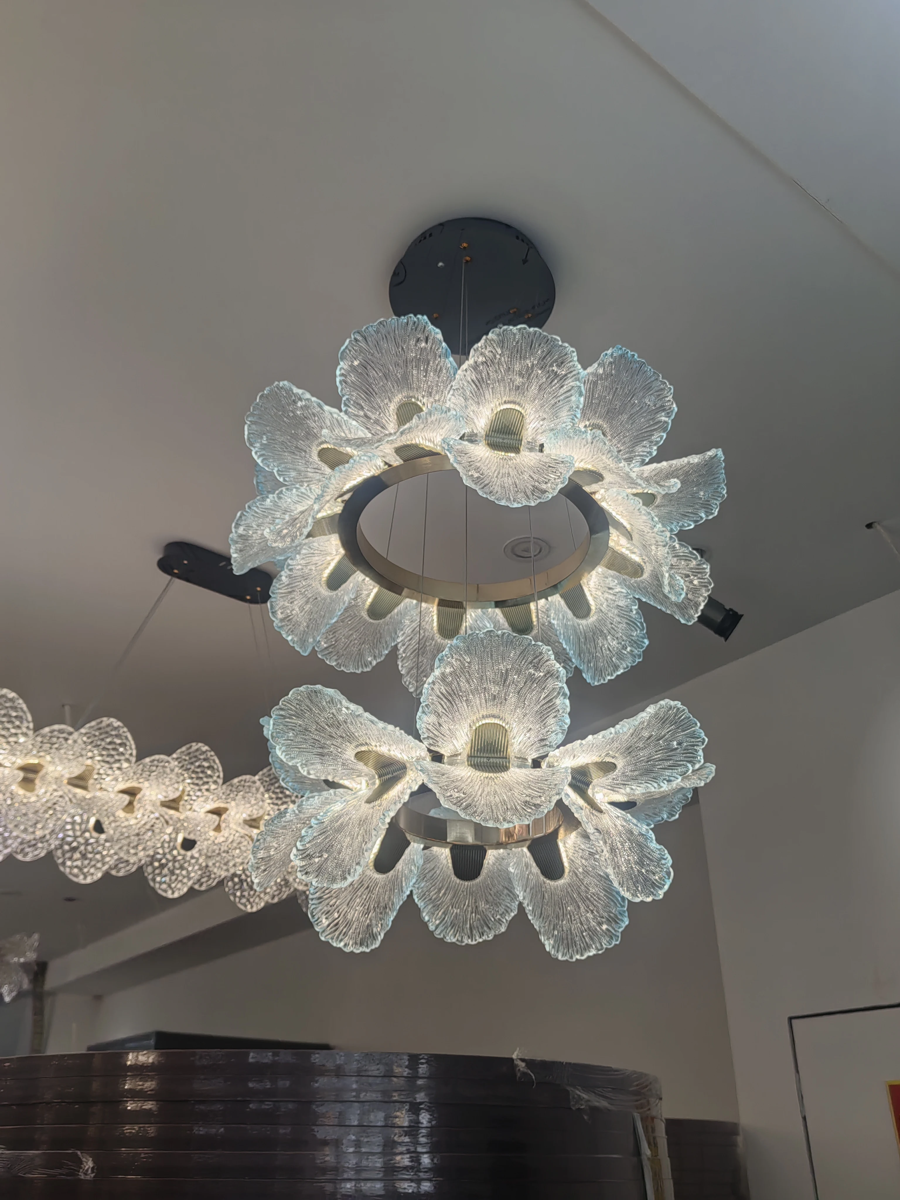 Duplex Staircase French Flowers Chandeliers Luxury Crystal Flower Chandelier for Living Room Villa Artistic Lights Fixture view 6